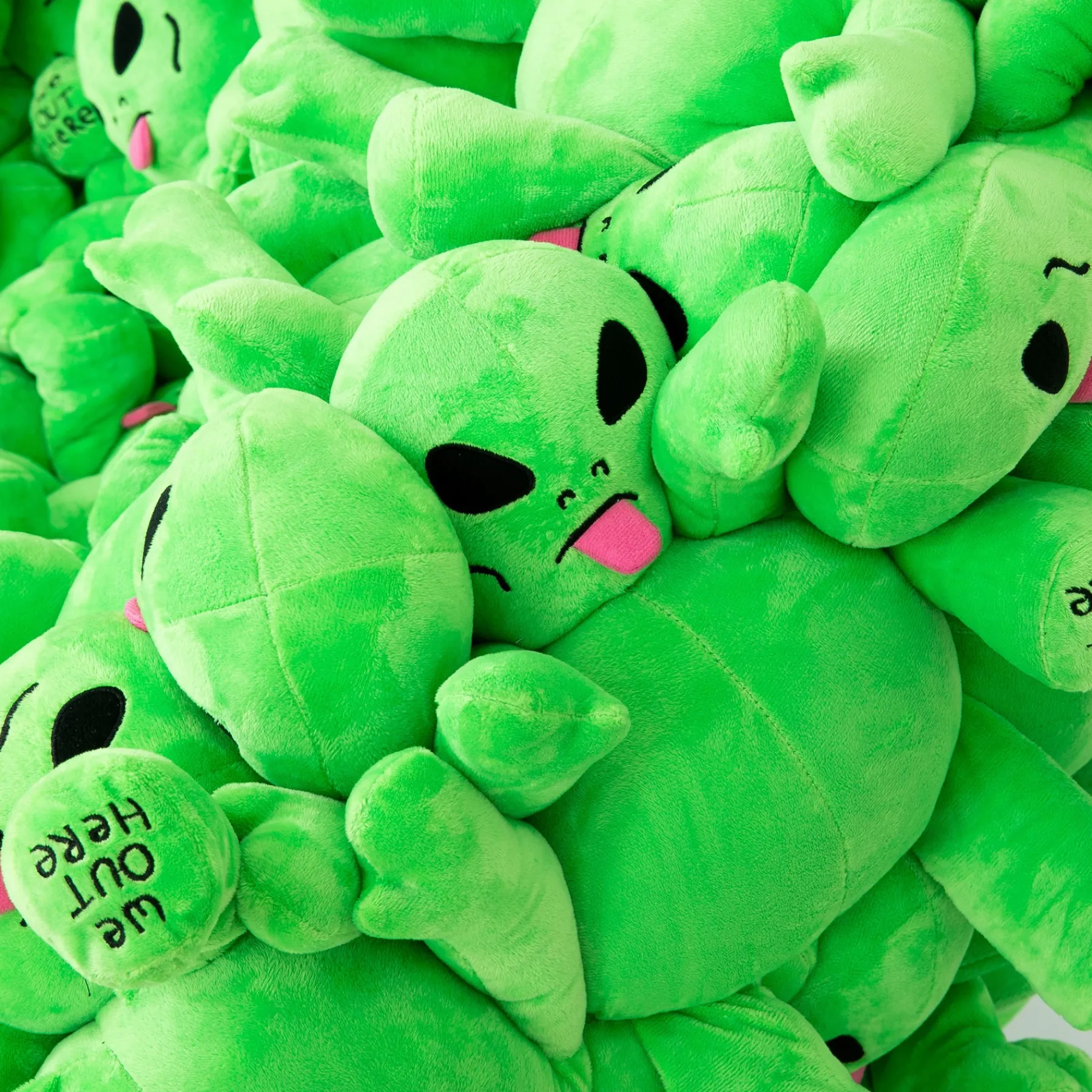 Ripndip Plush Dolls|Furniture / Statues<Alien Plush Chair