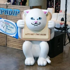 Ripndip Furniture / Statues<Lets Get This Bread 4 Foot Figure