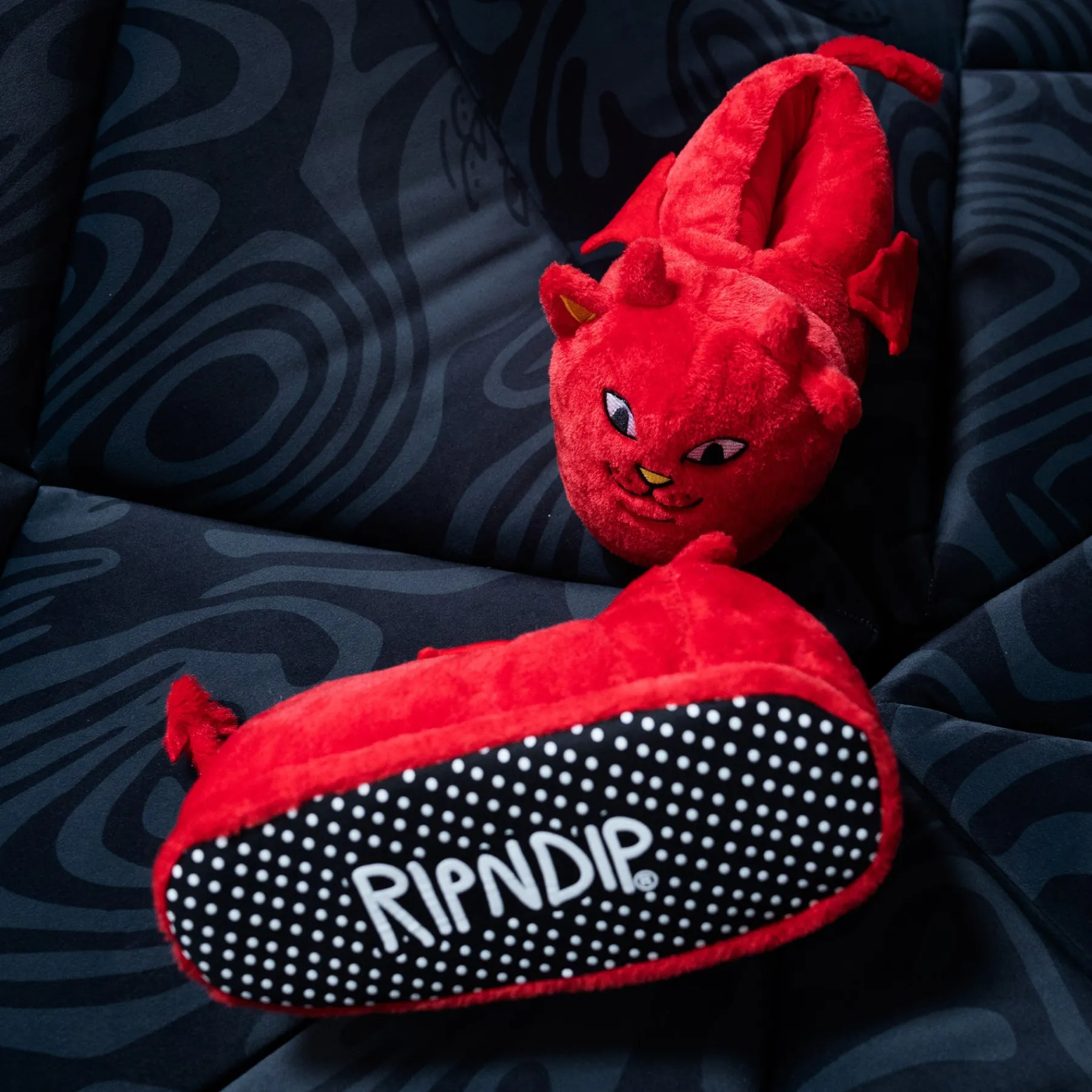 Ripndip Slides / Slippers|Shoes<Lord Devil Plush Slippers (Red)