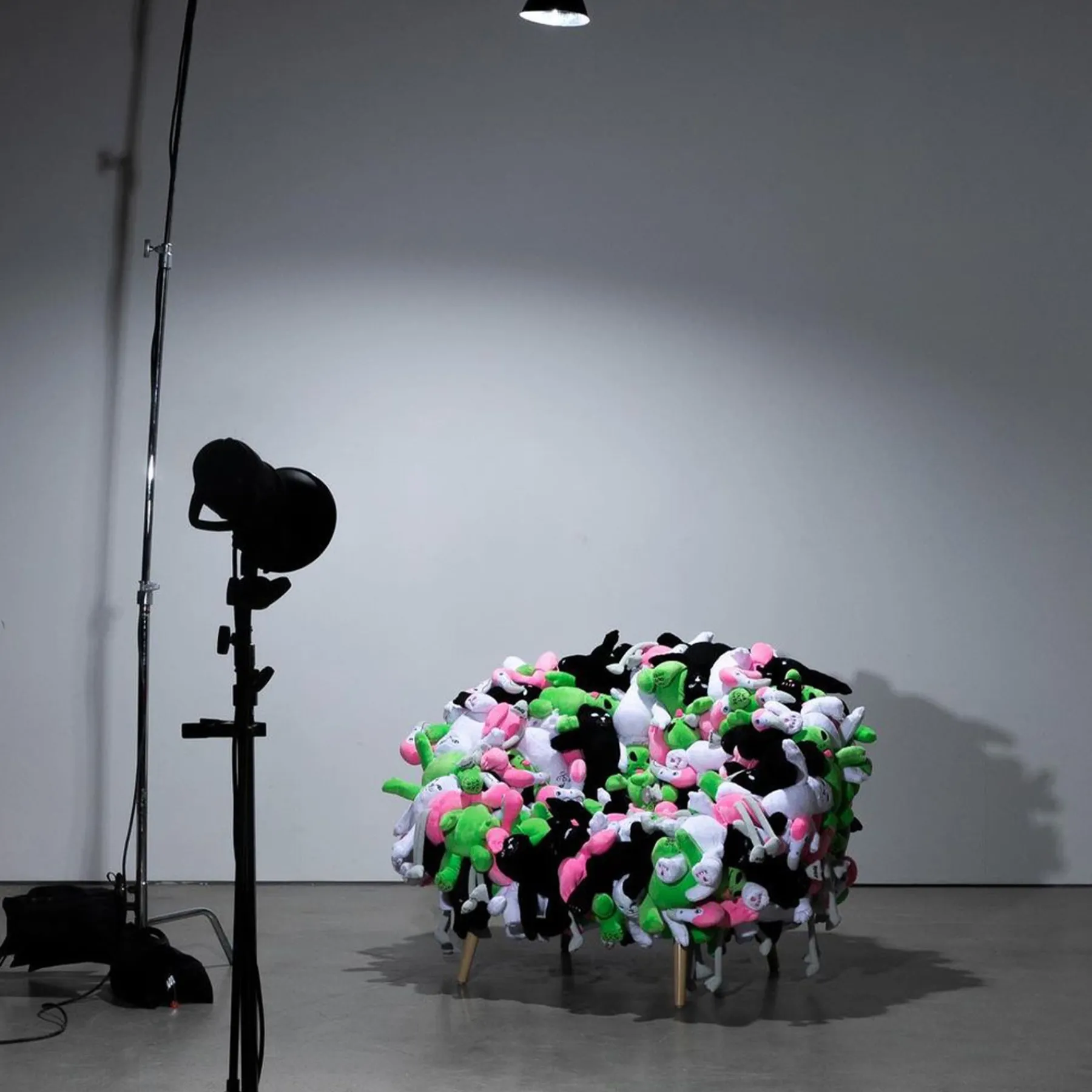 Ripndip Plush Dolls|Furniture / Statues<Whole Gang Plush Chair